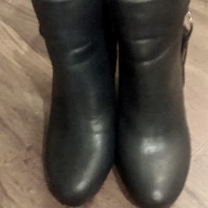 𝅺NEW 3" Black Heel Slip-on Boot